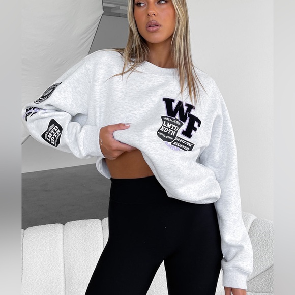 Grey, White Fox crew neck - Picture 3 of 3